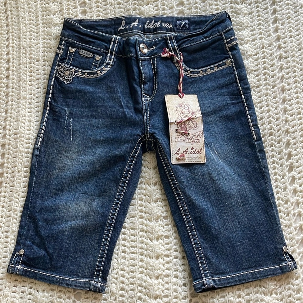 L.A. IDOL Capri Jeans Size 7